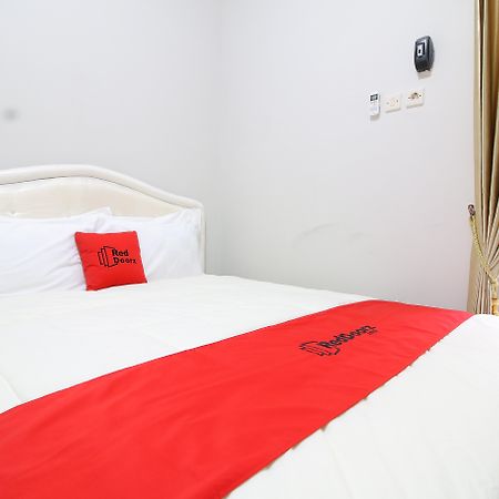 Reddoorz Plus Near Stie Ykpn Maguwo Dış mekan fotoğraf