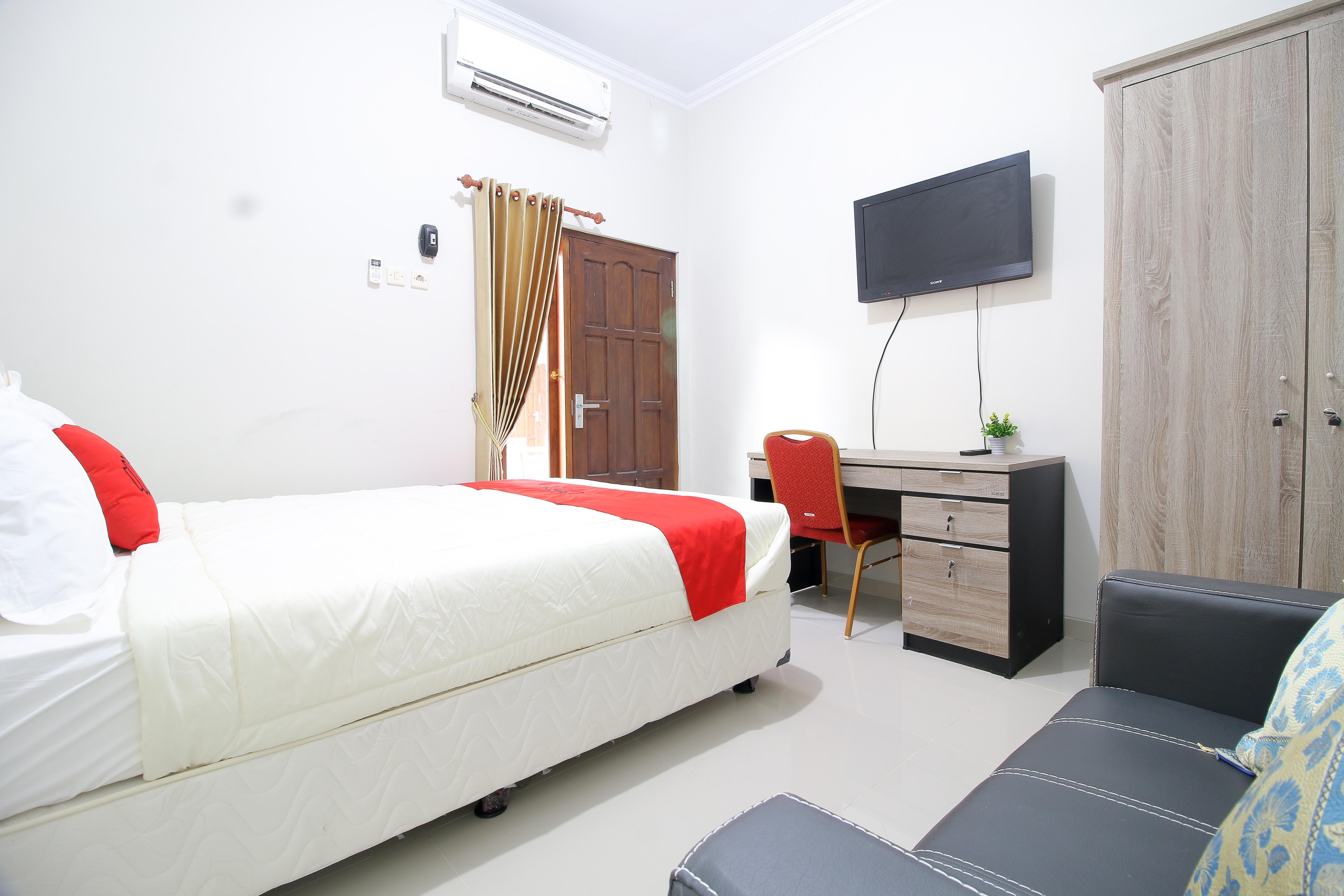 Reddoorz Plus Near Stie Ykpn Maguwo Dış mekan fotoğraf