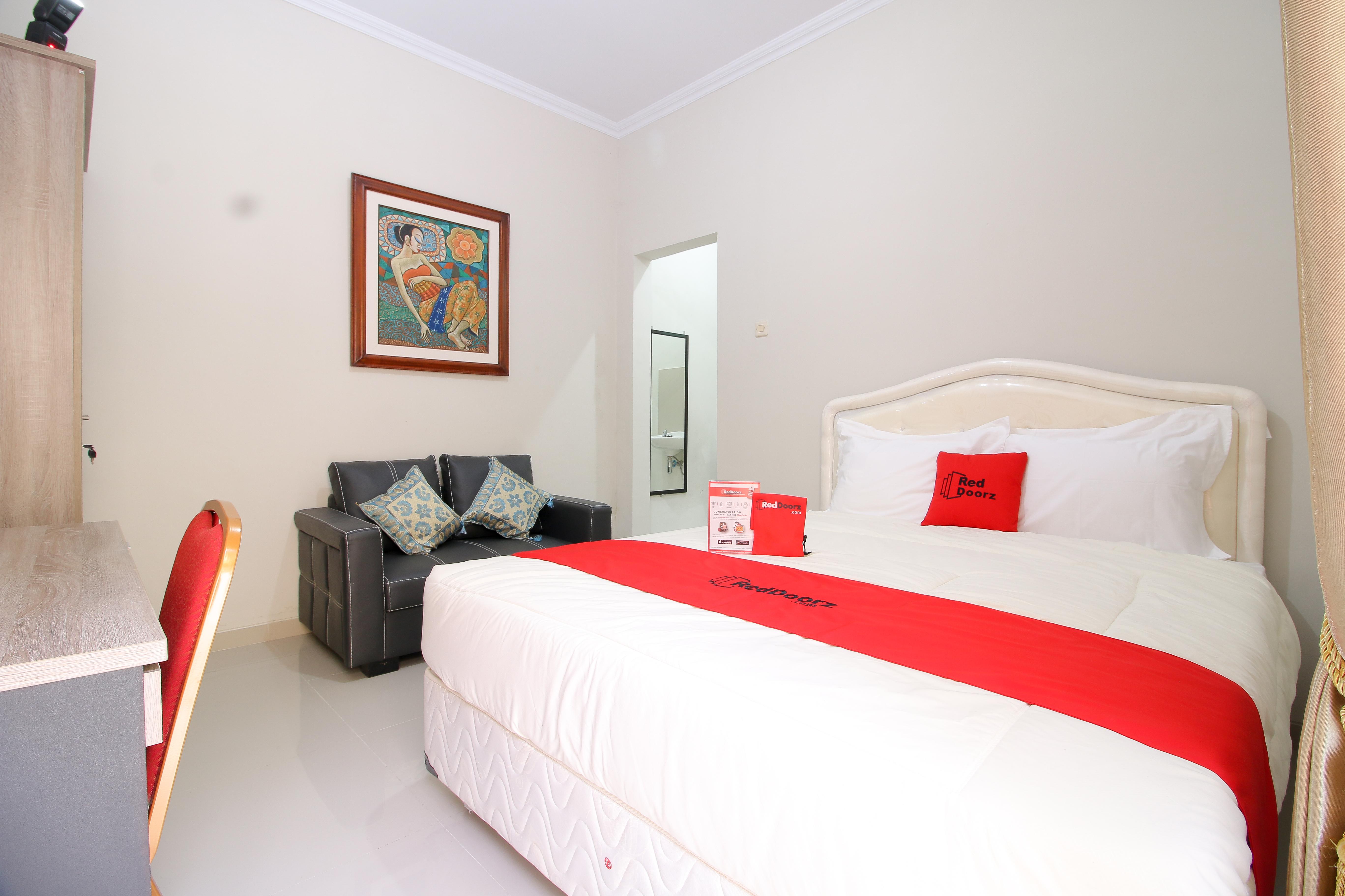 Reddoorz Plus Near Stie Ykpn Maguwo Dış mekan fotoğraf