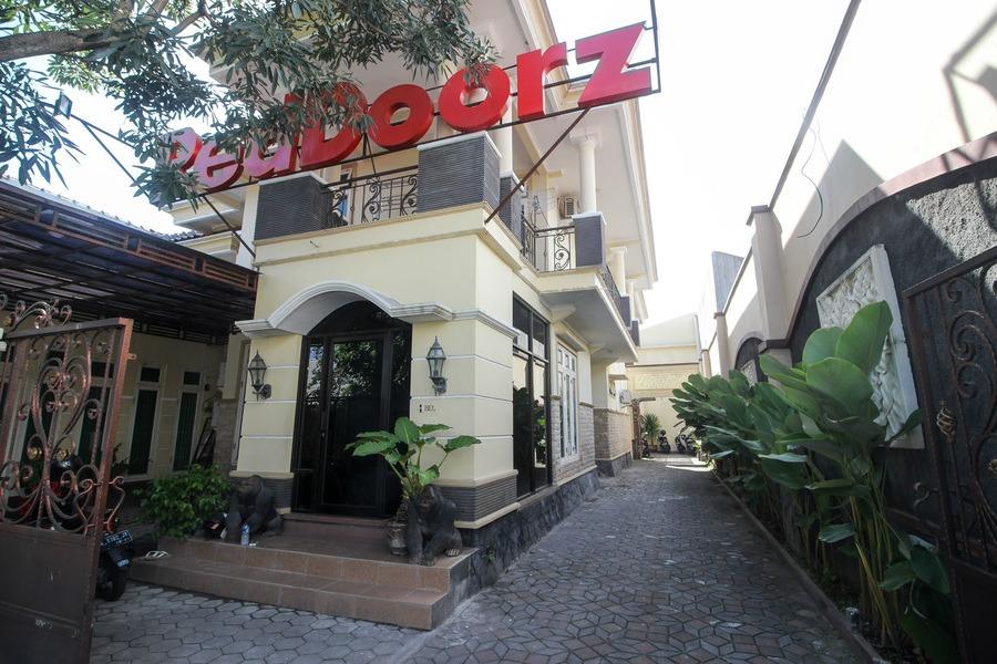 Reddoorz Plus Near Stie Ykpn Maguwo Dış mekan fotoğraf
