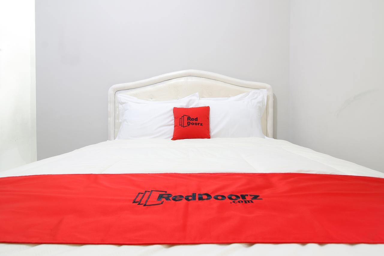 Reddoorz Plus Near Stie Ykpn Maguwo Dış mekan fotoğraf
