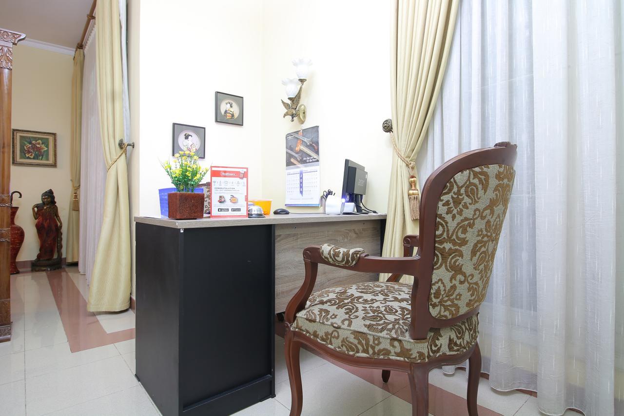 Reddoorz Plus Near Stie Ykpn Maguwo Dış mekan fotoğraf